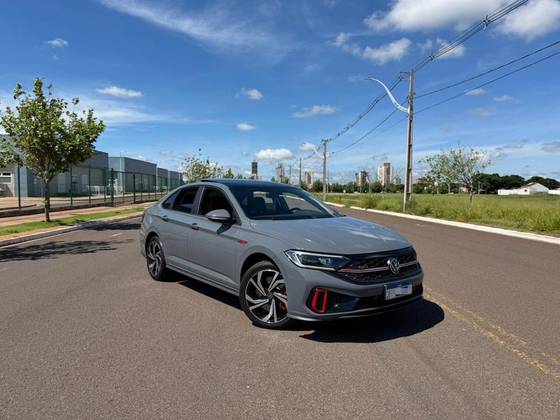 VOLKSWAGEN JETTA 2.0 350 TSI GASOLINA GLI DSG